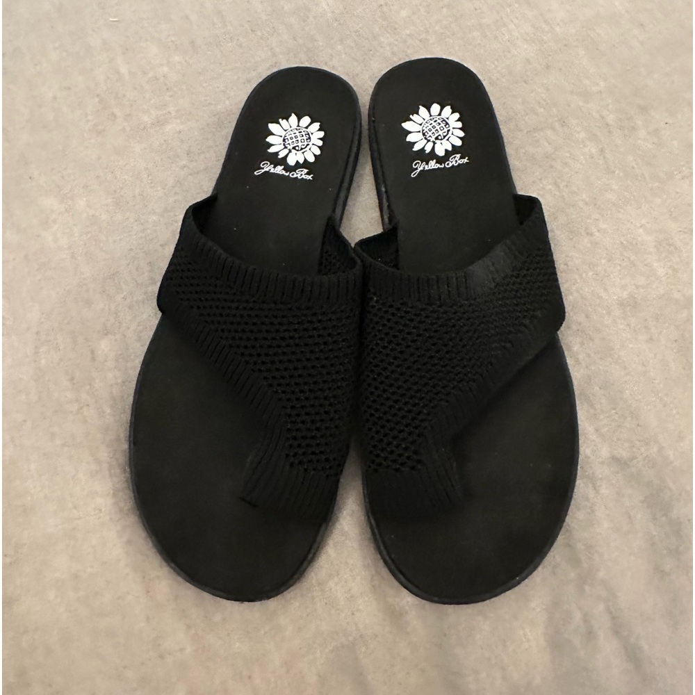 Yellow Box sandals in black size 9 never worn